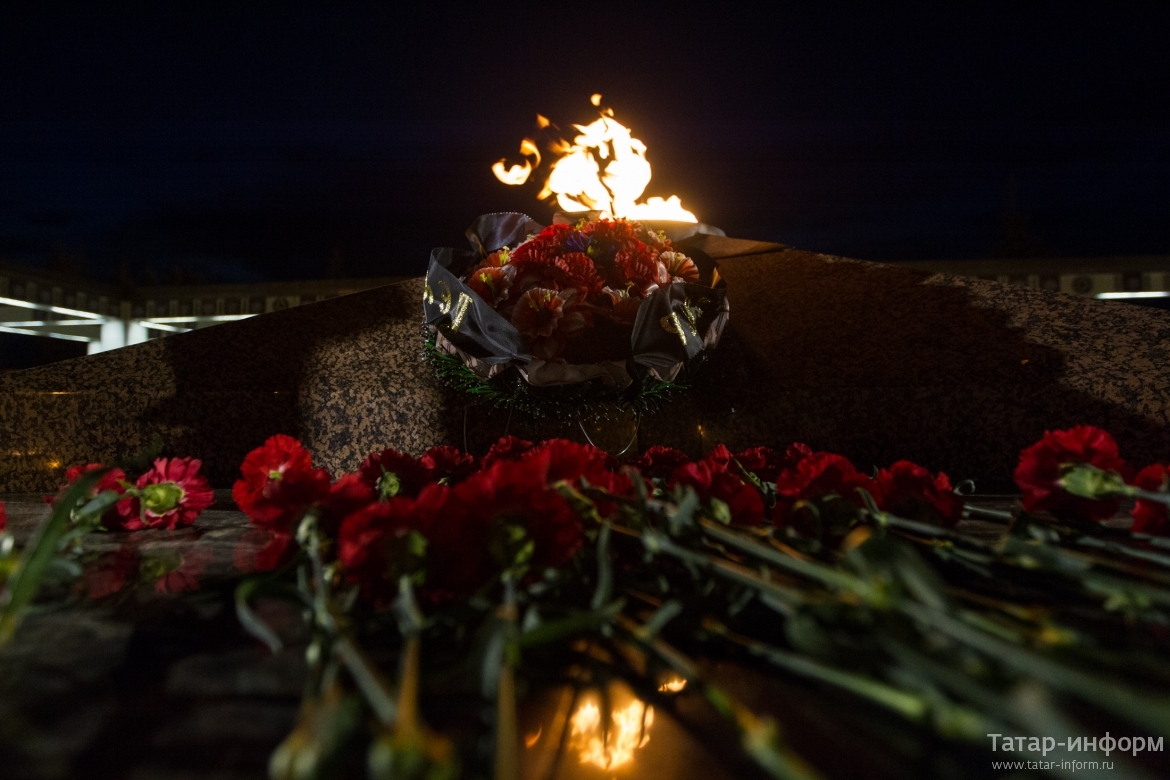 Делаем память фото. Свеча памяти Казань 11.05.2021. Свеча памяти. Казань свеча памяти. Свеча памяти Афганистан.