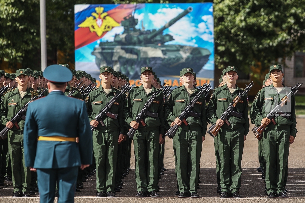 Казанское танковое. Казанская танковая училище. Танковое училище Казань. Танковое военное училище в Казани. Казанское высшее военное командное училище.