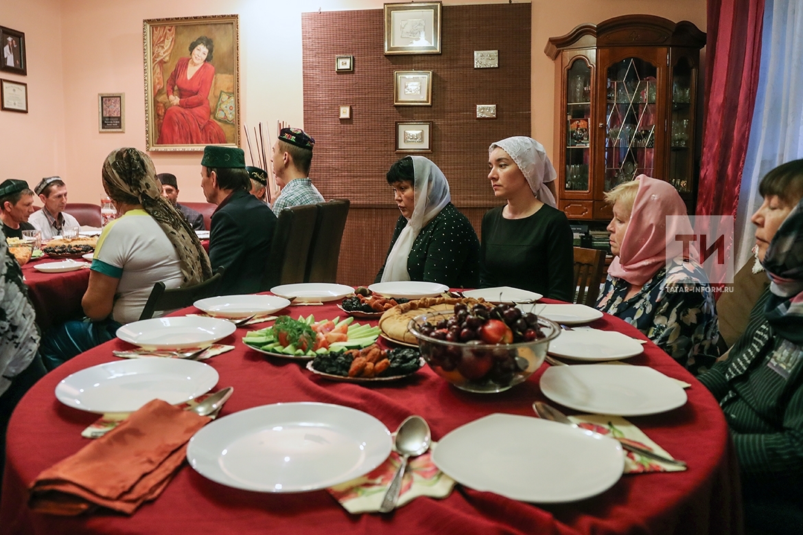 Какие пироги пекут на поминки у татар