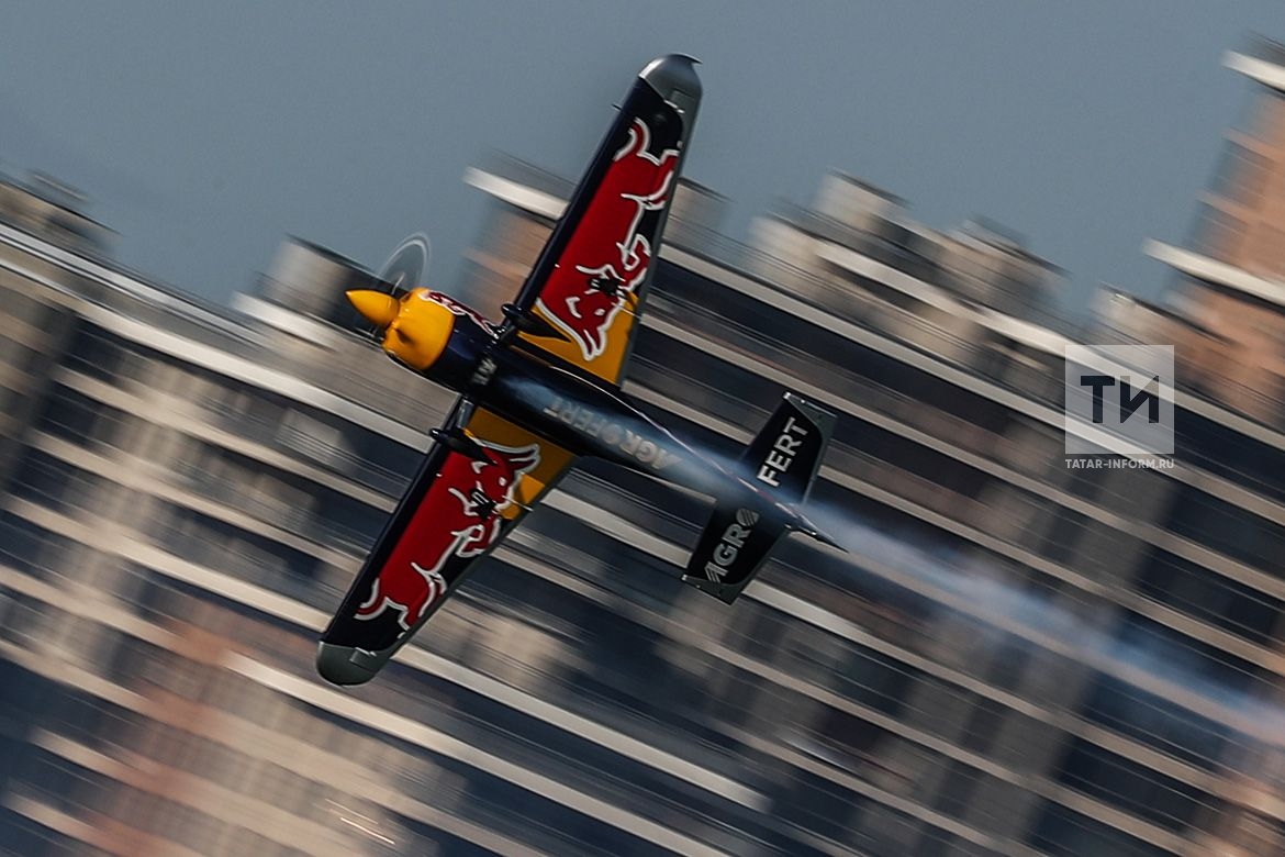 Red bull air race